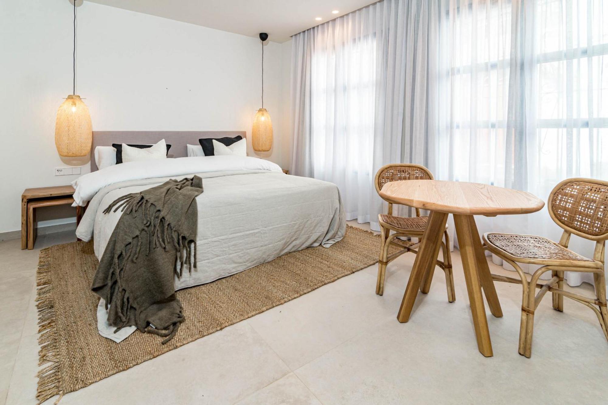 Seaclub Suites Эстепона Экстерьер фото